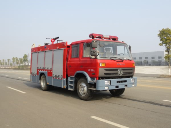 东风145型5吨水罐消防车
